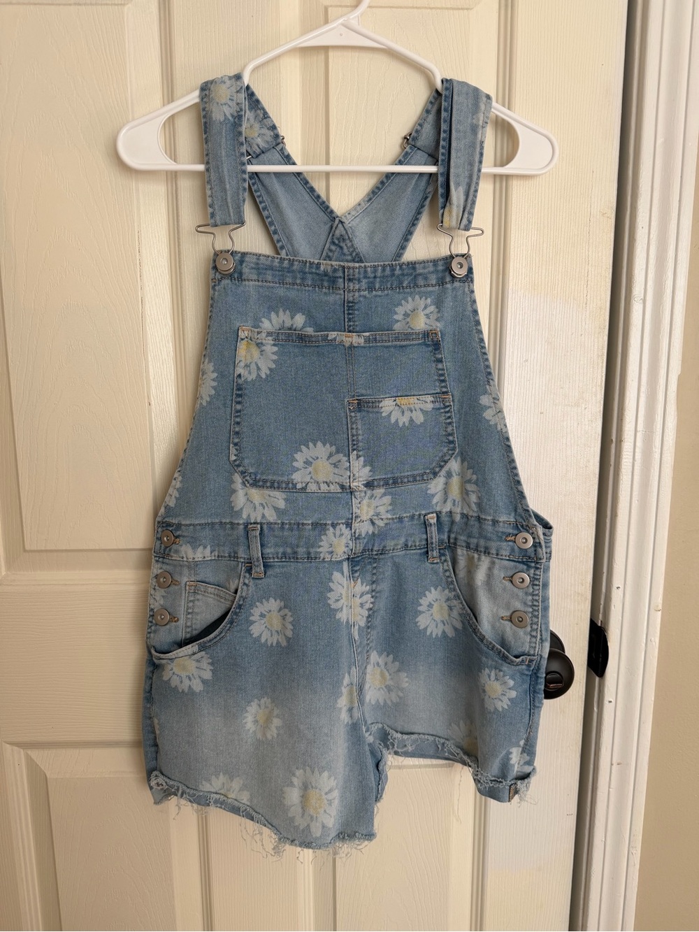 Light Wash Denim Short Overalls with daisies L